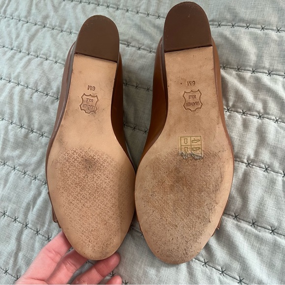 Tory Burch Kira open-toe wedge size 6 - Picture 4 of 8